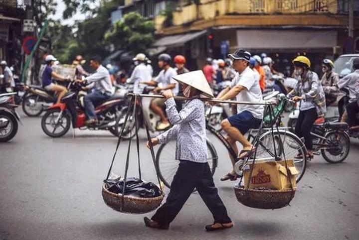 Kiếm Tiền Từ đam mê: Cầu thủ nghiệp dư và Hotspot Matrix
